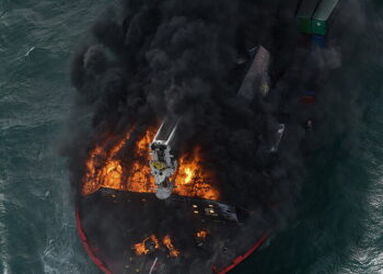 Yemen, missile houthi colpisce petroliera norvegese diretta nell’entità sionista israeliana