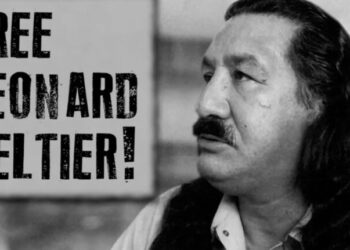 La storia di Leonard Peltier: l’indigeno detenuto da 46 anni nelle carceri USA