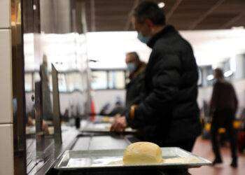 Cresce la povertà nell’area di Cagliari, 160mila richieste d’aiuto a Caritas