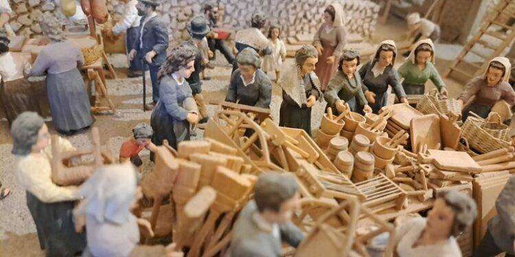 L’ Abruzzo di un tempo, presepe con 1133 figure di legno