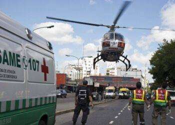 Crolla tetto impianto sportivo in Argentina, 13 morti