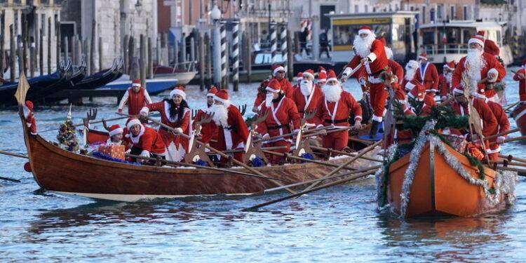 Tra Natale e Capodanno in viaggio 19 milioni di italiani