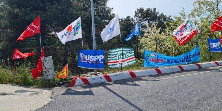 Il 2024 in salita per le vertenze dell’Isola ancora aperte