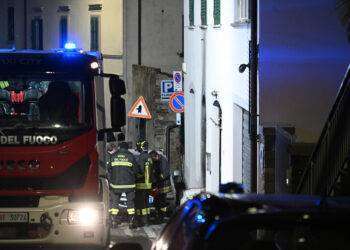 Incendio in abitazione, morto bimbo di 9 anni