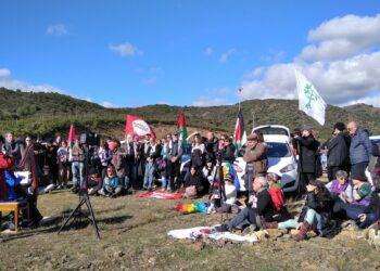 Domusnovas, sit-in davanti alla fabbrica delle armi: “Stop al genocidio a Gaza”