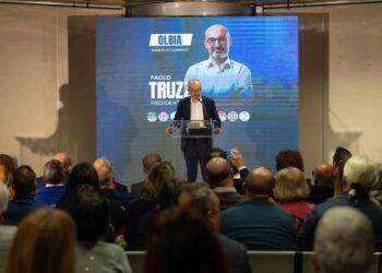 Elezioni, Truzzu a Olbia insieme a Donzelli