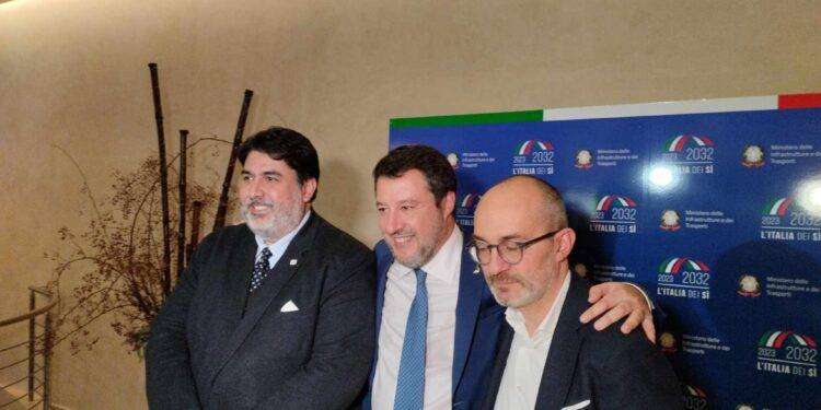 Regionali: Truzzu lancia campagna voto e sfida Soru sul Ppr