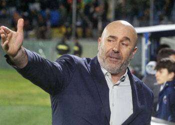 Terni, polemica sulle frasi sessiste del sindaco Bandecchi