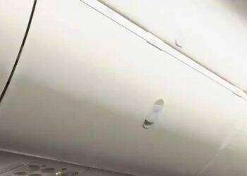 Scoppia il finestrino, Alaska Airlines ferma tutti i Boeing 737-9