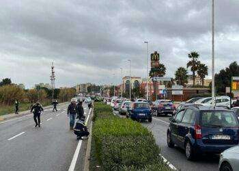 Travolto e ucciso da un’auto, un giovane muore a Cagliari