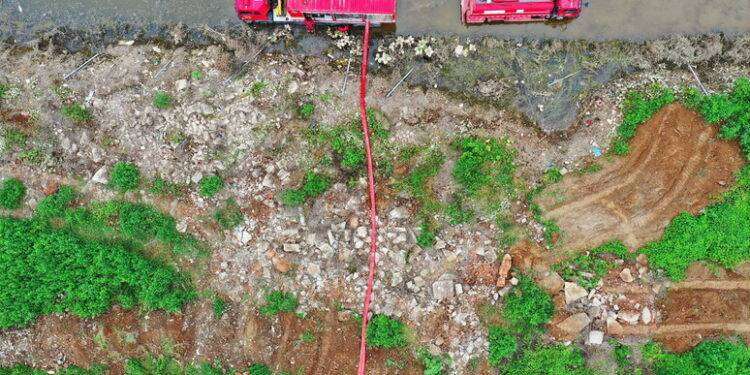 Cina: 44 persone sepolte a causa di una frana nello Yunnan