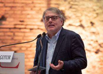 Gotor, da destra tentativo di occupare il Teatro di Roma