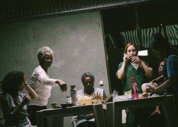 Le lavoratrici domestiche raccontate a teatro a Bologna