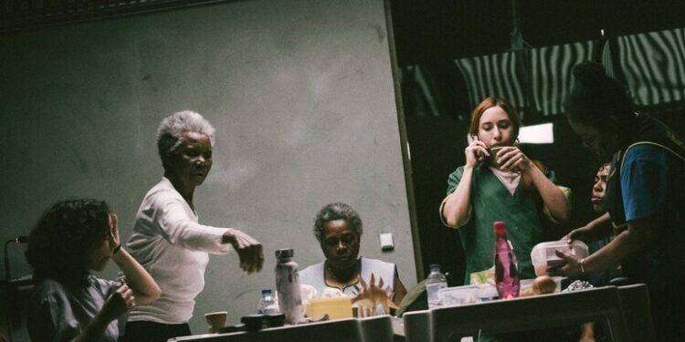 Le lavoratrici domestiche raccontate a teatro a Bologna