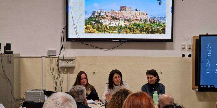 Liceo avvia corso Greco antico per ‘adulti curiosi’, un successo