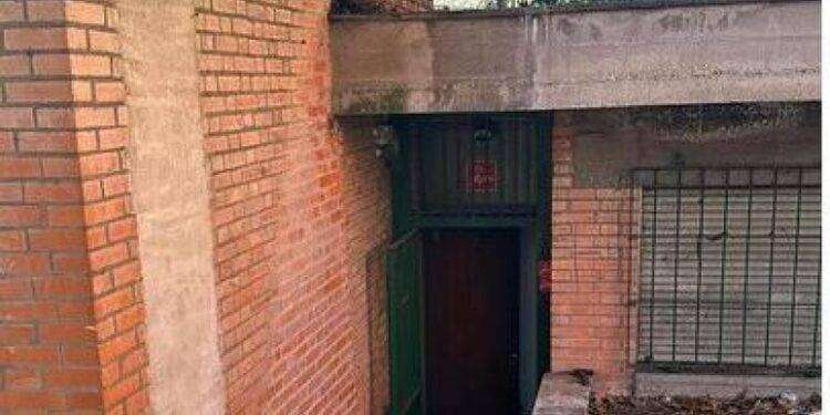 Sequestrata e picchiata in un tugurio, Polizia la libera