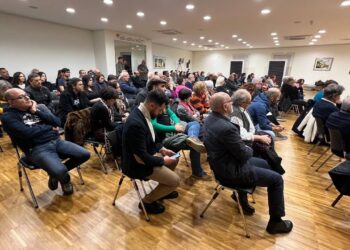 Istruzione, Soru a Siniscola: «Scuola dev’essere la più importante infrastruttura della Sardegna»