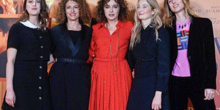 Valeria Golino, io pornostar in una Roma bollente