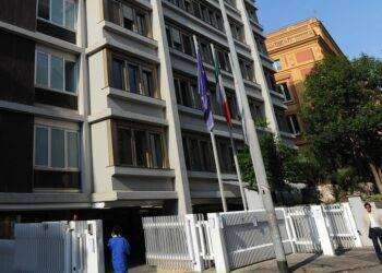 Arriva la stretta dell’Agcom sugli influencer