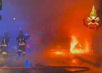 Allarme attentati incendiari a Olbia, il caso in Parlamento