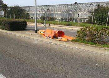 Assemini, la denuncia del Sindaco: “un simpatico personaggio ha distrutto il box autovelox in Corso Africa”