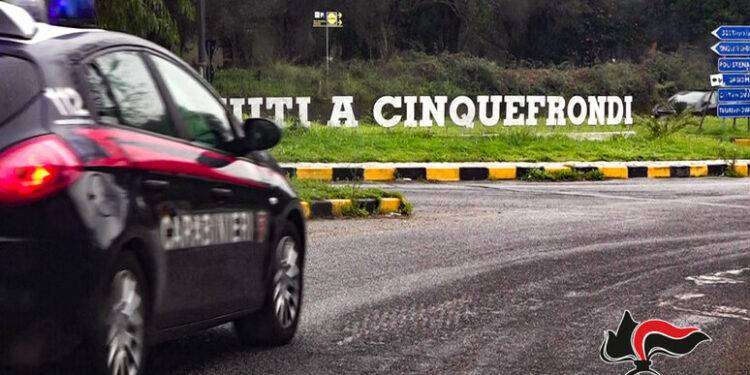 Violenza sessuale a scuola su bimba di 6 anni, arrestato