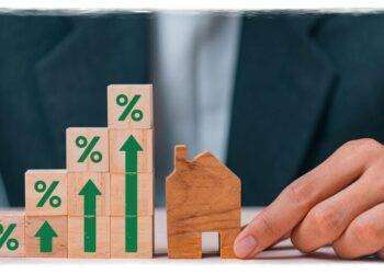 Domanda in calo per le case ma prezzi su per vendita e affitto