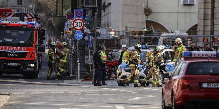 Germania: incendio in un ospedale, un morto e 6 feriti gravi