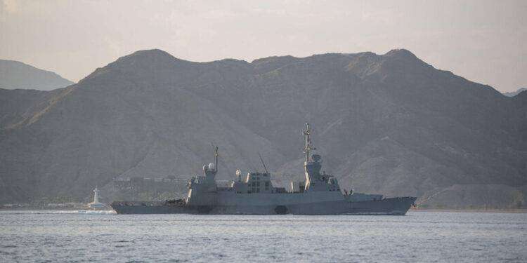 L’Iran condanna gli attacchi di Usa e Gb in Yemen