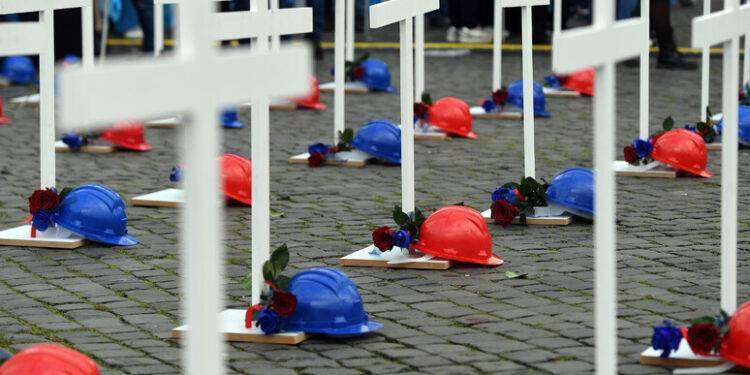 Nel 2023 in calo i morti sul lavoro e aumentano le patologie