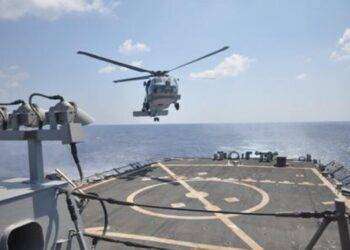 Yemen: Houthi lanciano missile verso nave guerra Usa, abbattuto