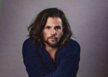 Enrico Nigiotti, esce nuovo singolo In punta di piedi