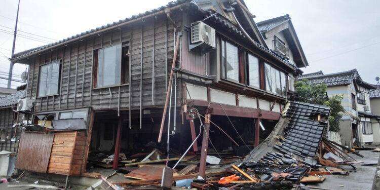 Giappone: sale a 62 il bilancio morti del terremoto di Capodanno