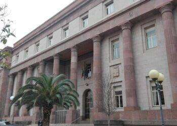 Tenta un furto in tribunale a Sassari, arrestato