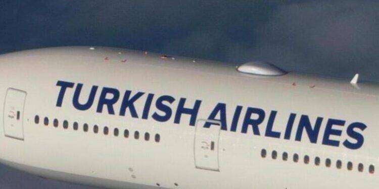 Boeing 737 Max, aumentano le compagnie che li tengono a terra