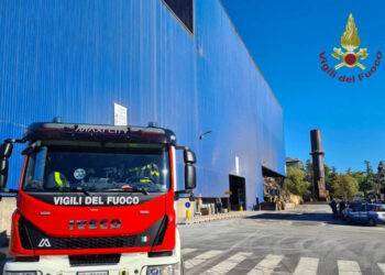 Operaio muore carbonizzato in acciaieria