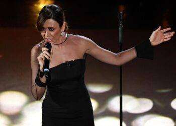 Colpo di Luna, Virginia Raffaele è anche Patty Pravo