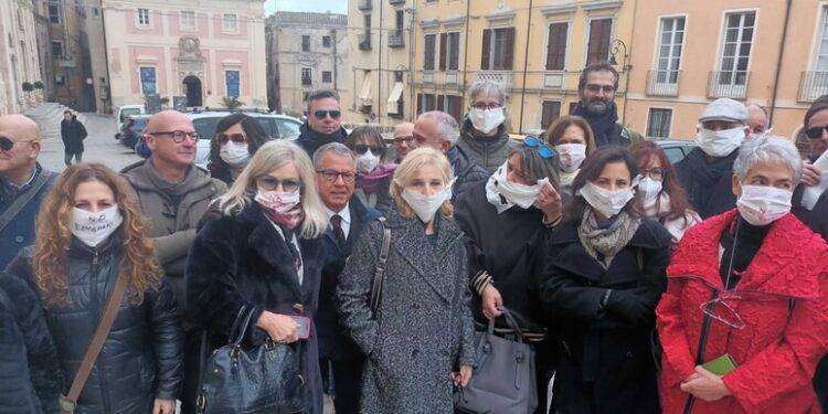 Legge bavaglio, flash mob giornalisti Sardegna a Cagliari