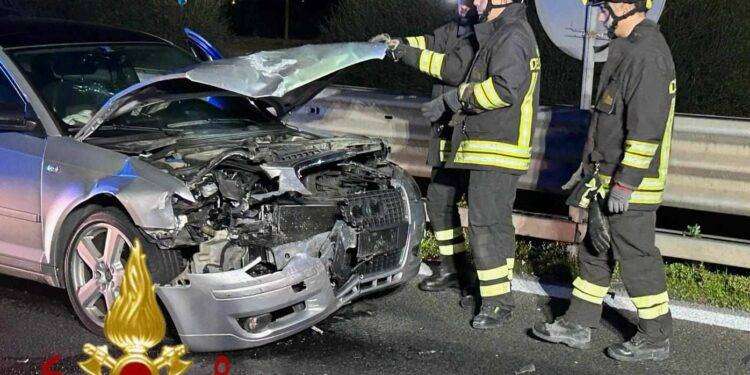 Sassari, scontro tra due auto sulla ex 131