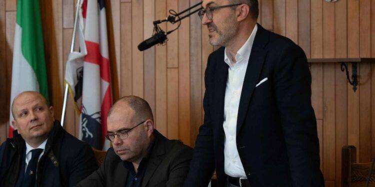 Elezioni in Sardegna, Truzzu in tour nel nuorese