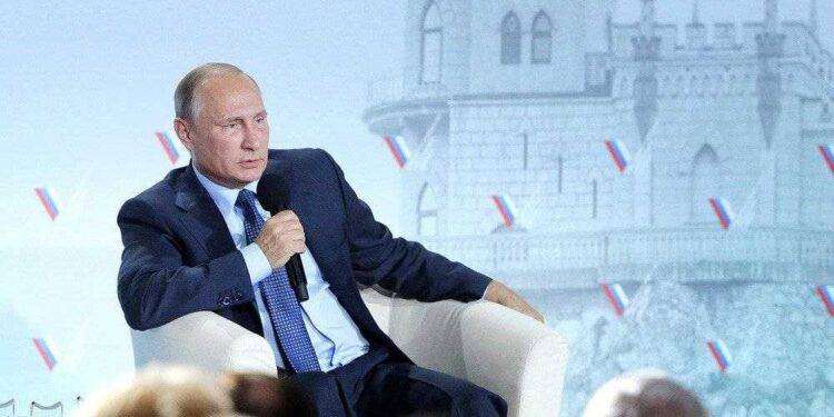 Putin: “La Crimea e Sebastopoli sono parte integrante della Russia”