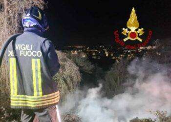 Incendio a Tempio, intervento dei Vigili del Fuoco