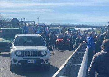 Protesta trattori, blocchi in Sardegna su statali 129 e 131