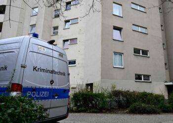 Arrestata ex terrorista della Raf, ha usato un passaporto italiano