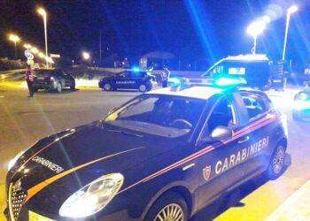 Uccide il fratello dopo una lite e fugge, fermato un 19enne