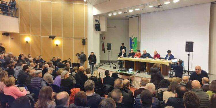 Fronte comune contro il parco eolico fronte Supramonte