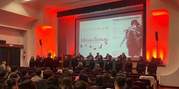 Launeddas e canti a tenore, la scommessa delle contaminazioni