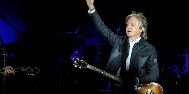 Ritrovato il basso scomparso di McCartney dopo la caccia globale