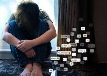 Safer Internet Day, i giovani in rete temono cyberbullismo e revenge porn, il 60% vorrebbe più regole