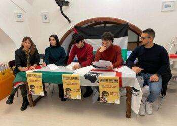 Sassari in piazza per chiedere cessate il fuoco in Palestina